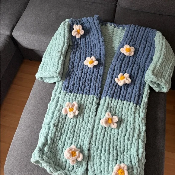 Floral Knit Cardigan - Blue and Green
